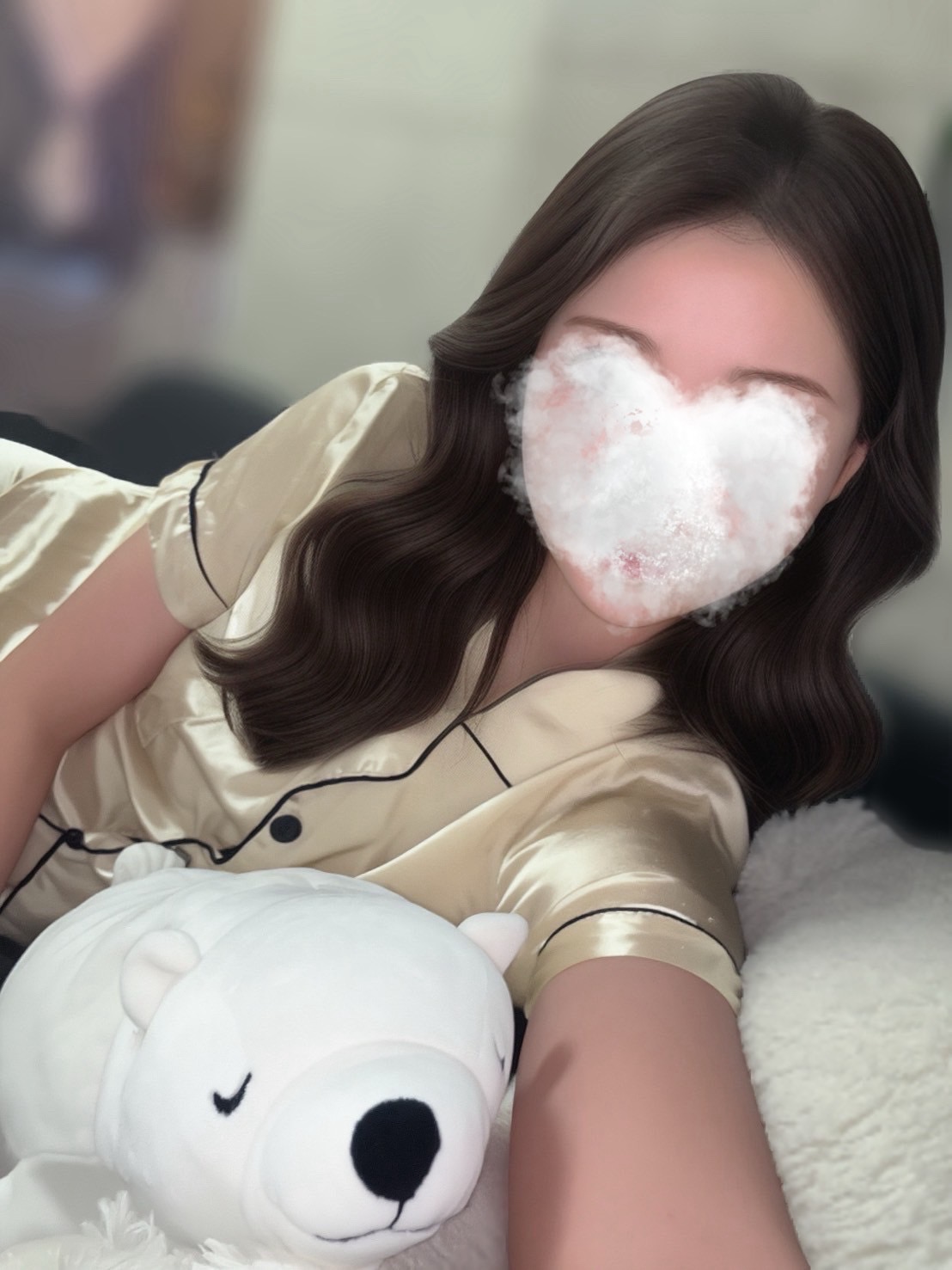 あきな